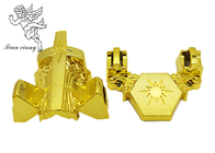 Eck des Sarges Eisenröhren Teile des Sarges Kunststoff Goldfarbe