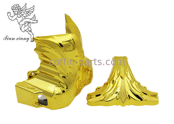 Quadratische Sattel-Ecken für die Verzierung von Bestattungen